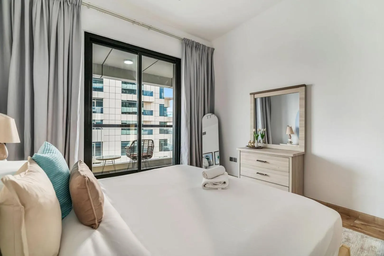Guestready - Stylish Interiors In Dubai Marina Apartment United Arab Emirates